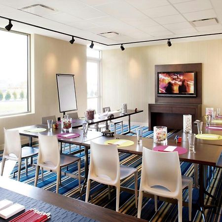 Aloft Green Bay Exterior photo